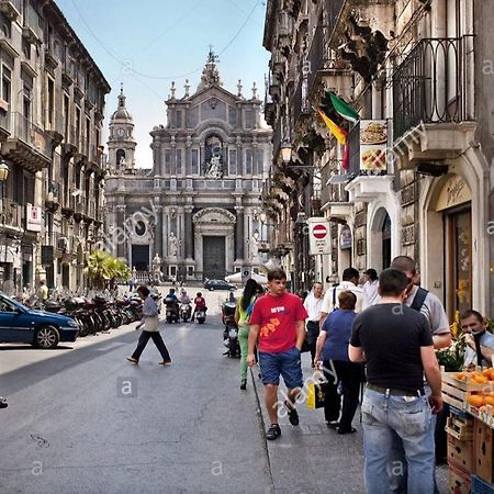 La Mansarda Dei Mori Apartman Catania Kültér fotó